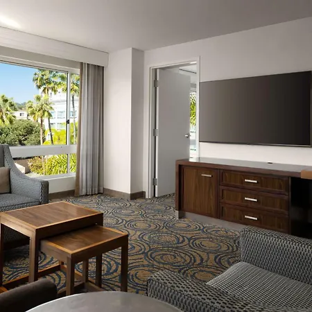 Doubletree By Hilton San Diego Del Mar-2