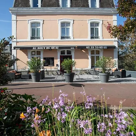 Au Bout Du Quai-3