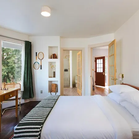 Eastwind Hotel Lake Placid-2