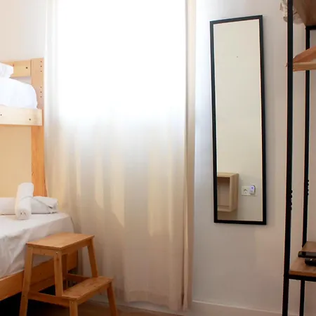 Hostal Royal Bliss-3
