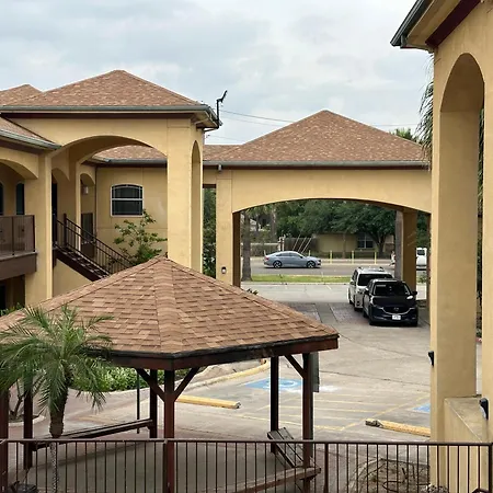 Texas Inn And Suites Rgv-3