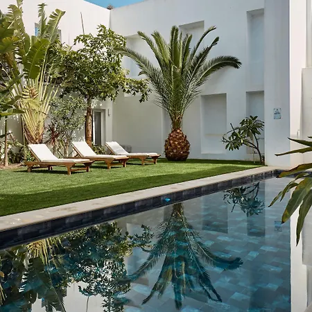 Casa Apollo Guesthouse-3