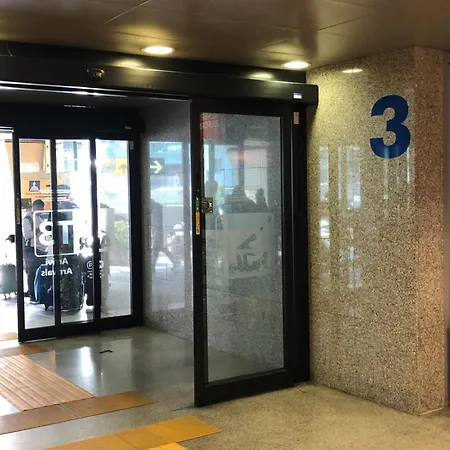 Comfort Hotel Fiumicino Airport-3