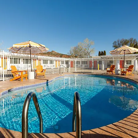 Quail Park Lodge-3