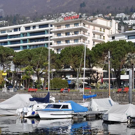 Hotel Geranio Au Lac-2