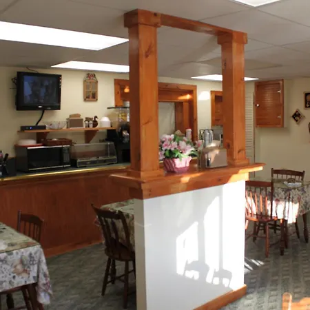 Four Winds Country Motel-3