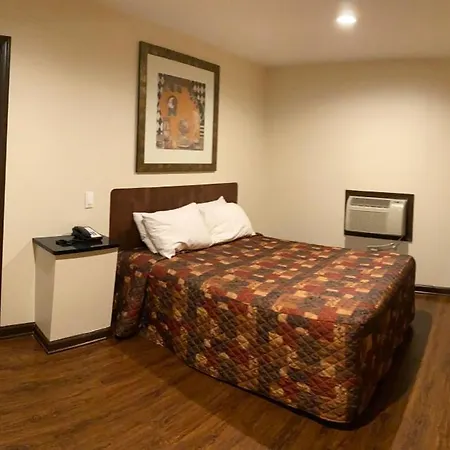 Budget Inn-3