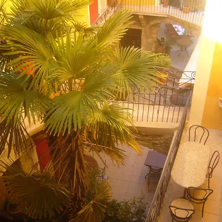 Hotel l'Oronge-2