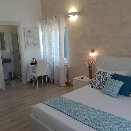 Viola di Mare-2