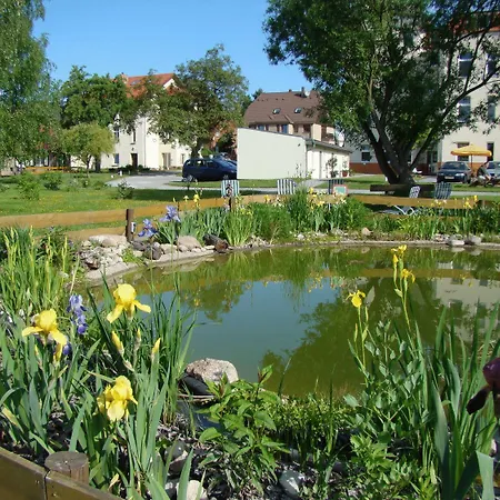 Apartmenthaus Kaiser Friedrich-3
