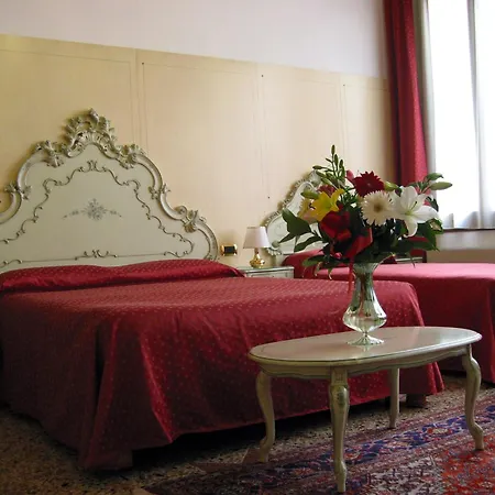 Guesthouse Ca' San Marcuola 1-2