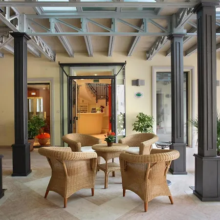 Casa Romagnosi-3