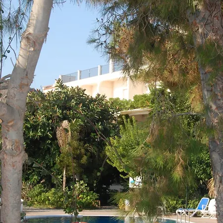 Hotel Giardino Sul Mare-2