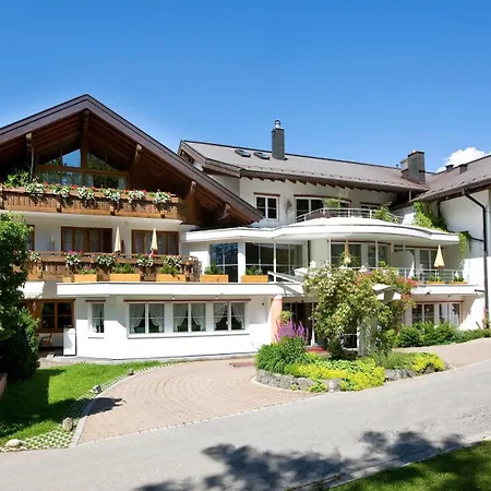 Ringhotel Nebelhornblick-2