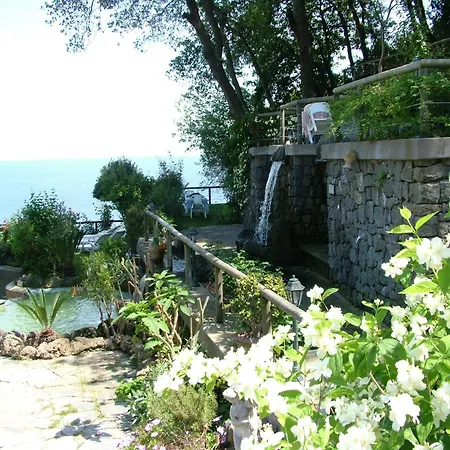 Hotel Giardino Delle Ninfe E La Fenice-2