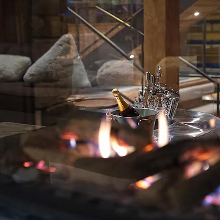 Hôtel-Chalet Les Ecureuils Restaurant, Spa, Sauna, Garage-3