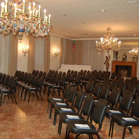 Astoria Hotel Italia-3