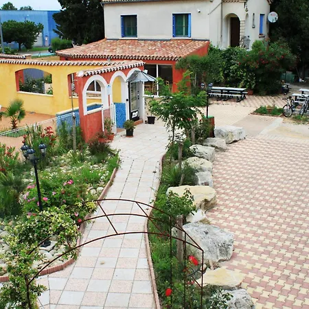 Appart'Hotel Festival Sud Suites - Avignon TGV-2