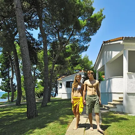 Villa Galijot Plava Laguna-3