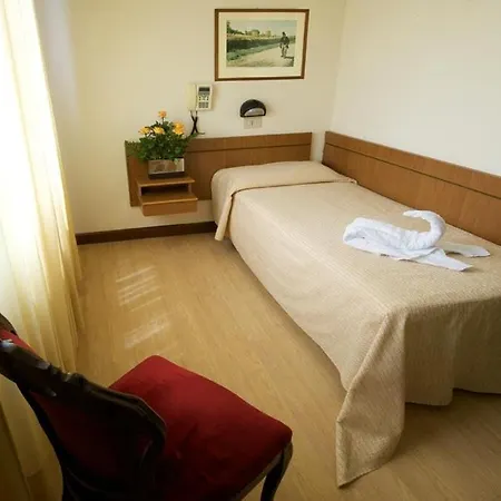 Hotel Roma-3