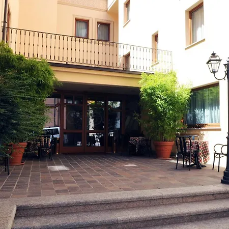 Hotel Acqui&Centro Benessere-3