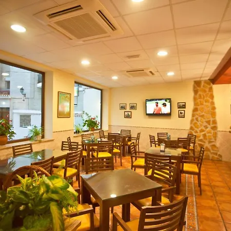 Hostal Palomares-2