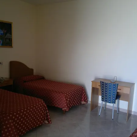 Hotel Genius-2