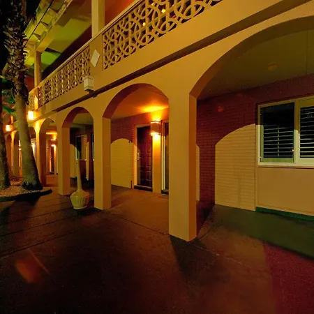 Tahitian Inn Boutique Hotel Tampa-3
