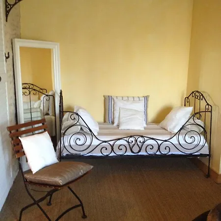 Logis Hotel La Grange Du Relais-2