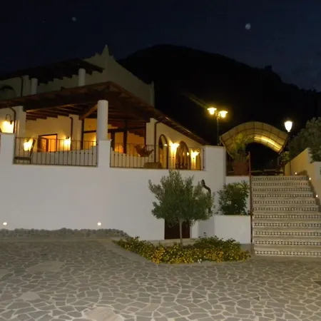 Hotel Borgo Eolie-2