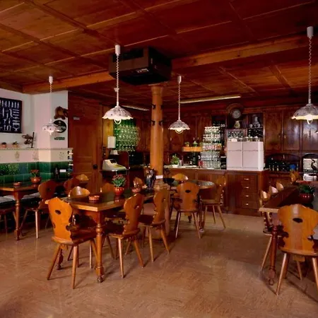 Gasthaus Zum Kreuz-3