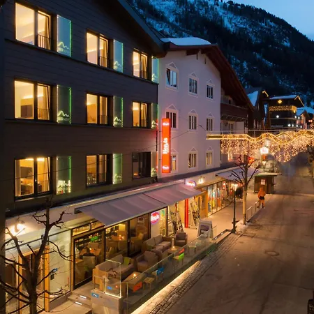 m3Hotel-2