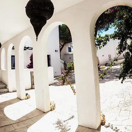 Araba Fenice Village-3