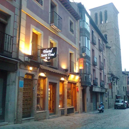 Hostal Santo Tomé-2
