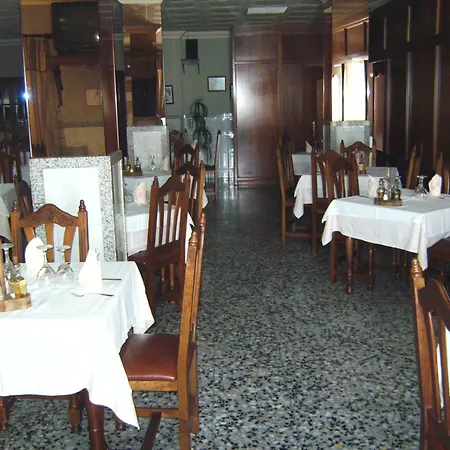 Hostal El Polígono-2