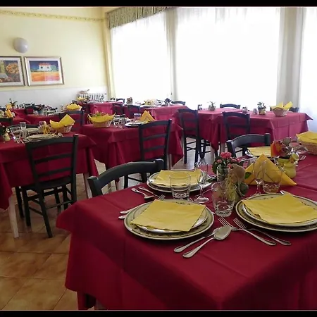 Hotel Eros-3