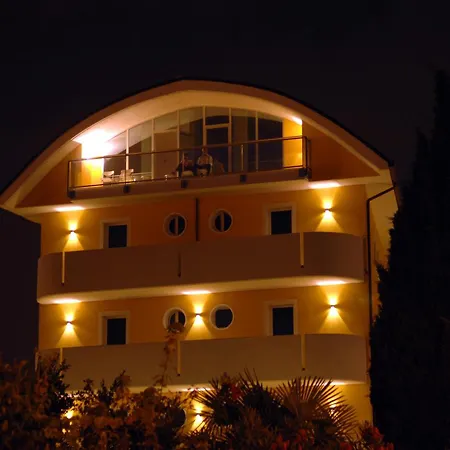 Hotel Alverì-3