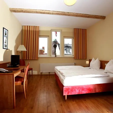 Restaurant&Hotel Wismar-2