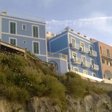 Hotel La Baia-3