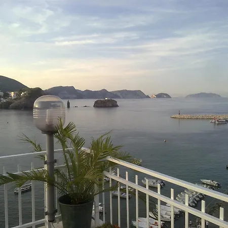 Hotel La Baia-2