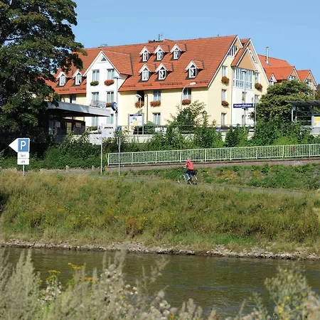 Flair Hotel Stadt Höxter-3