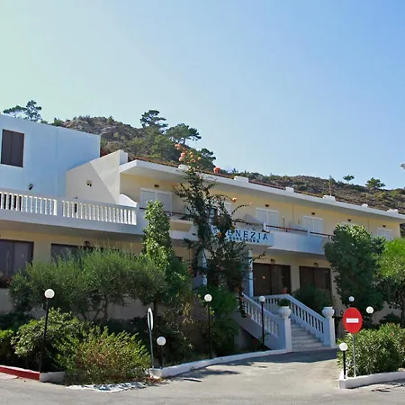 Venezia Bungalows-3