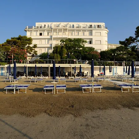 Lvg Hotel Collection - Grand Hotel Mediterranee-3