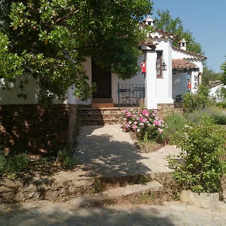 Finca Valbono Apartamentos Rurales y Hotel-2