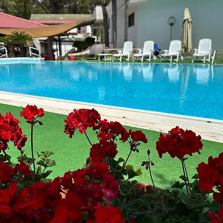 Hotel Village Marina-3