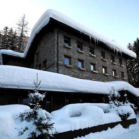Chalet Eden Eco Hotel, Restaurant & Wellness-2