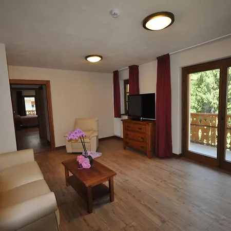 Limone Palace Aparthotel-2
