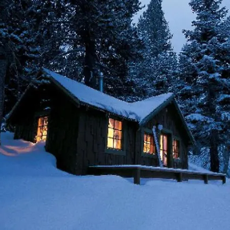 Tamarack Lodge-3
