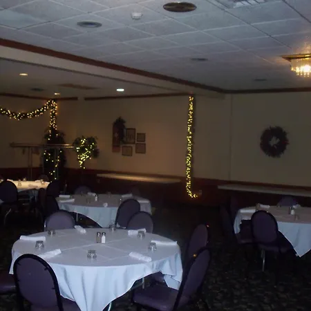Gladstone Inn And Suites-2