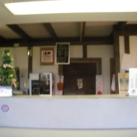 Kings Inn Cleveland-2